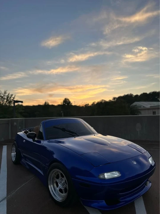1993 Mazda NA MX-5 Miata - Image 2 of 16