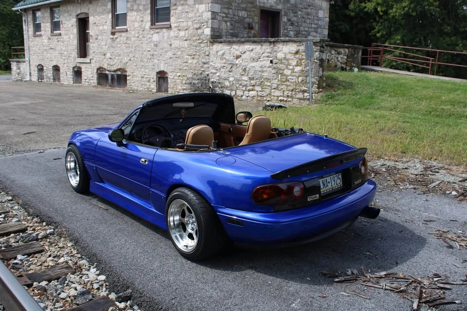 1993 Mazda NA MX-5 Miata - Image 4 of 16