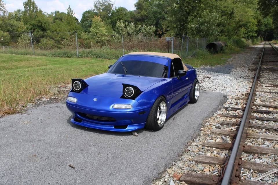 1993 Mazda NA MX-5 Miata - Image 14 of 16