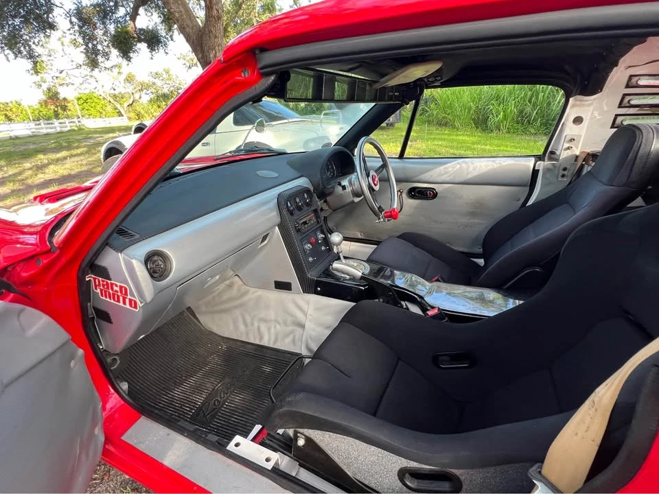 1993 Mazda NA MX-5 Miata - Image 11 of 17