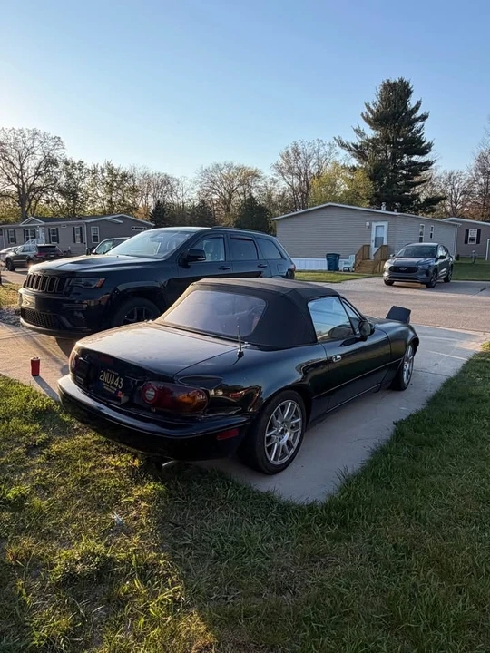 1993 Mazda NA MX-5 Miata - Image 4 of 11