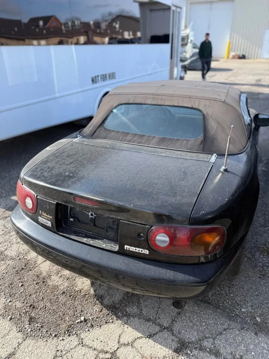 1993 Mazda NA MX-5 Miata - Image 3 of 10