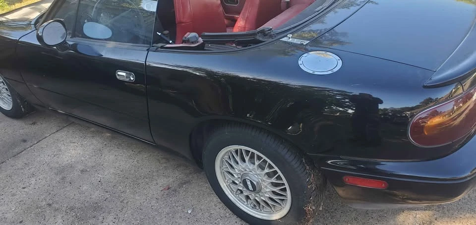 1993 Mazda NA MX-5 Miata - Image 5 of 15