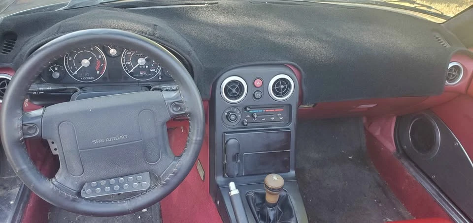 1993 Mazda NA MX-5 Miata - Image 9 of 15