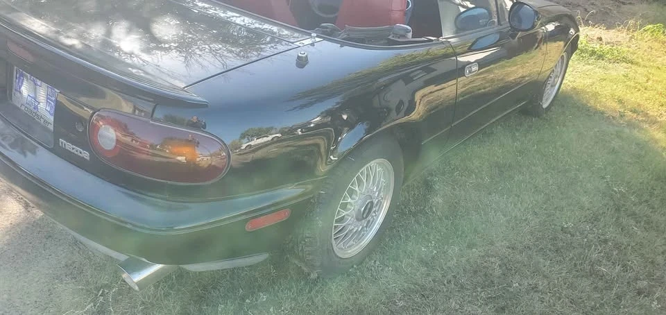 1993 Mazda NA MX-5 Miata - Image 4 of 17