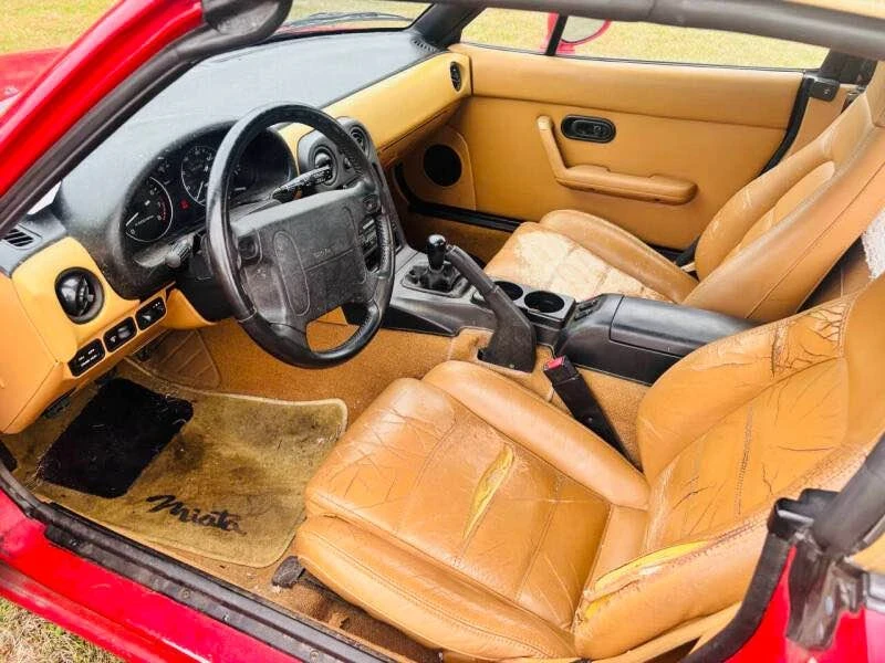 1993 Mazda NA MX-5 Miata - Image 11 of 13