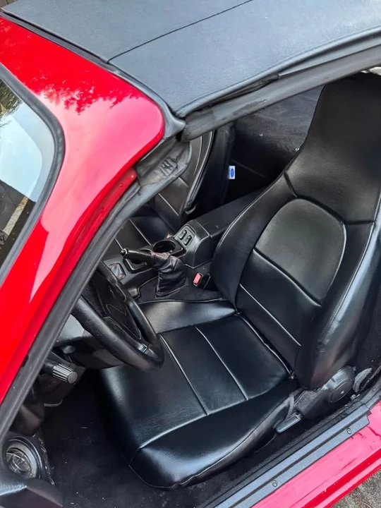 1993 Mazda NA MX-5 Miata - Image 6 of 20