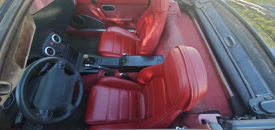 1993 Mazda NA MX-5 Miata - Image 9 of 17