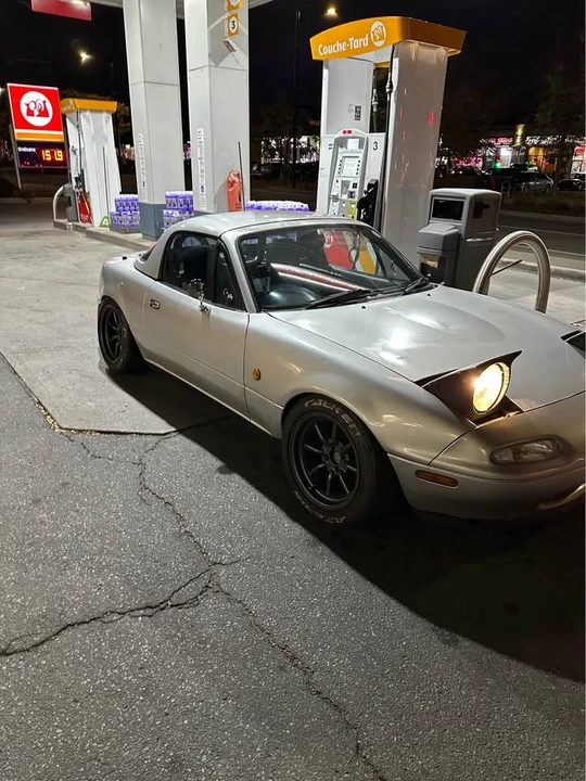 1993 Mazda NA MX-5 Miata - Image 7 of 8