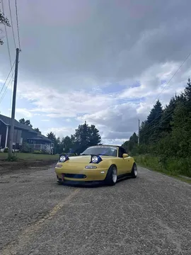 1993 Mazda MX-5 Miata RF