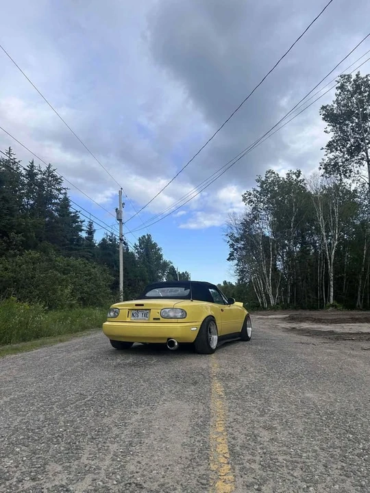 1993 Mazda NA MX-5 Miata - Image 2 of 4