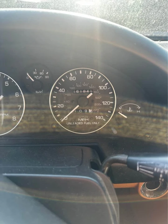 1993 Mazda NA MX-5 Miata - Image 5 of 12
