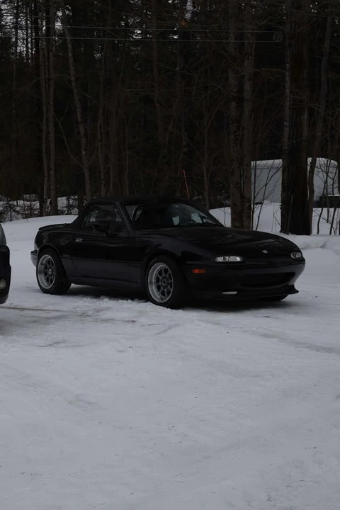 1993 Mazda NA MX-5 Miata - Image 5 of 6