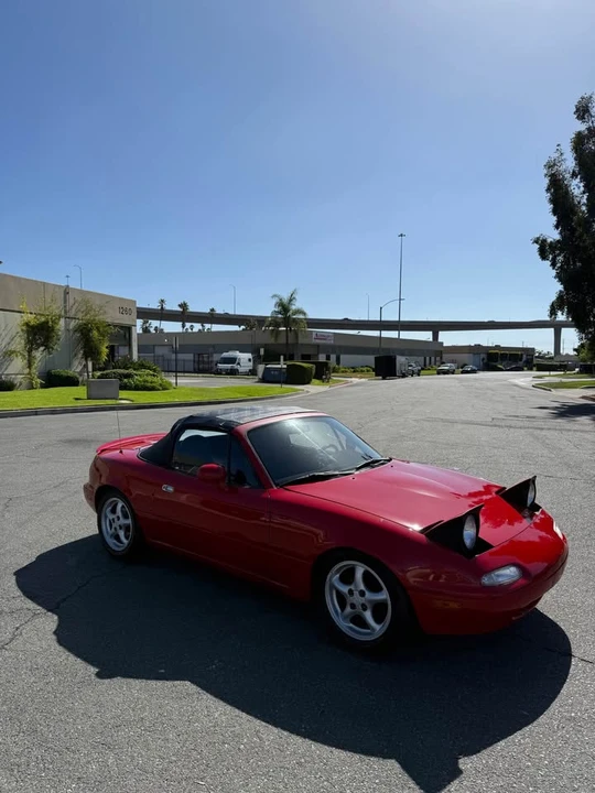 1993 Mazda NA MX-5 Miata - Image 2 of 8