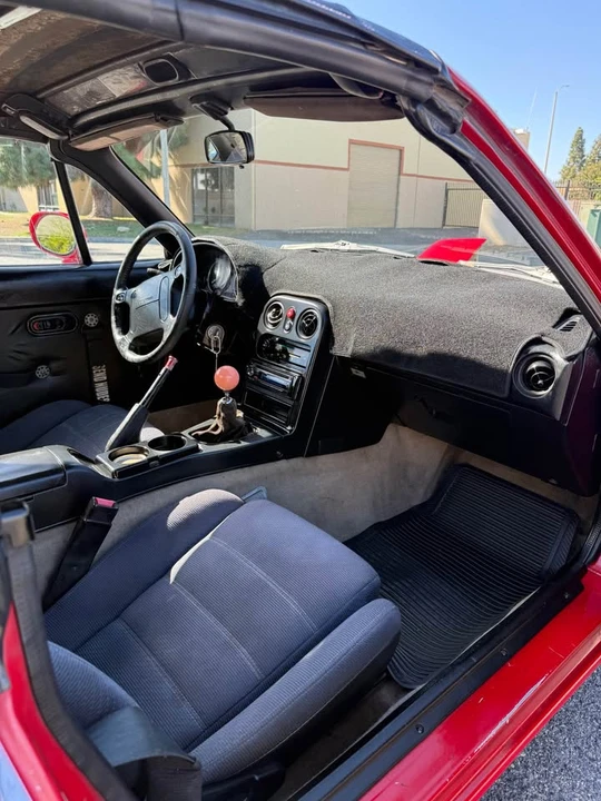 1993 Mazda NA MX-5 Miata - Image 8 of 8