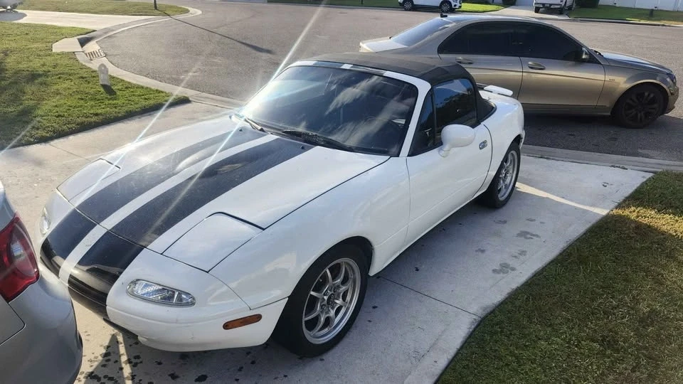 1993 Mazda NA MX-5 Miata - Image 8 of 8
