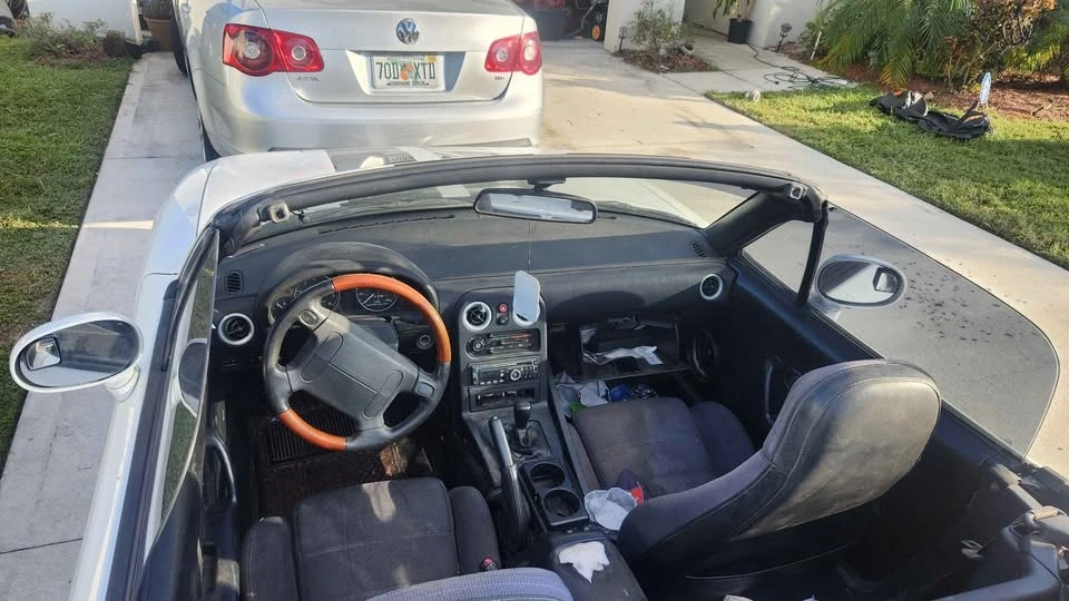 1993 Mazda NA MX-5 Miata - Image 2 of 8