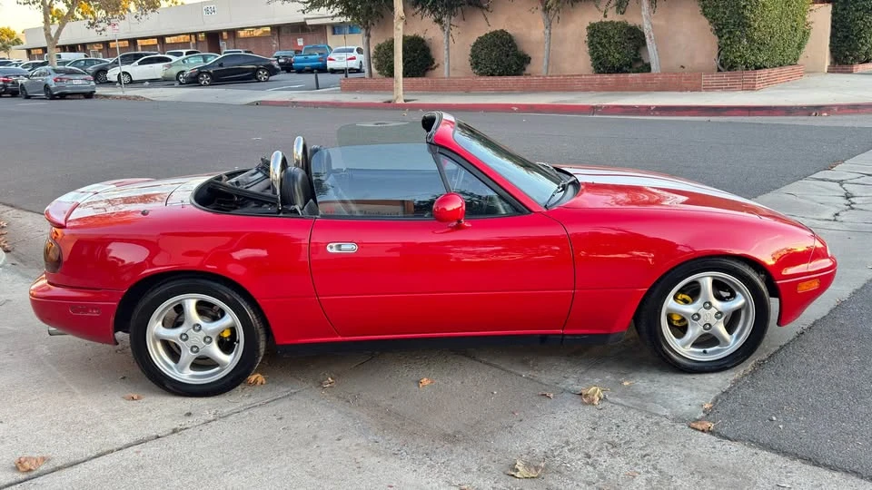 1993 Mazda NA MX-5 Miata - Image 5 of 20