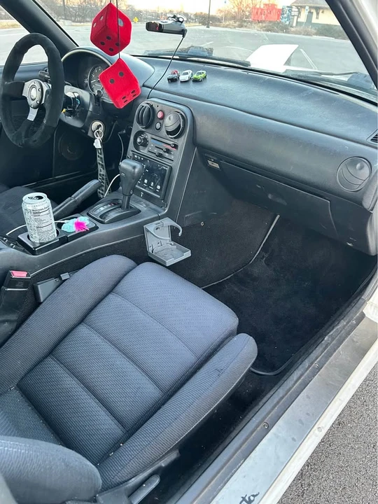 1993 Mazda NA MX-5 Miata - Image 10 of 12