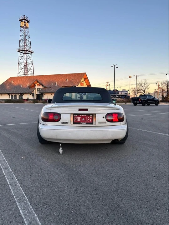 1993 Mazda NA MX-5 Miata - Image 4 of 12