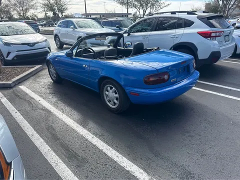 1993 Mazda MX-5 Miata RF Club Convertible