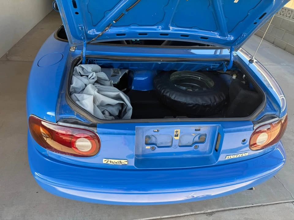 1993 Mazda NA MX-5 Miata - Image 2 of 15