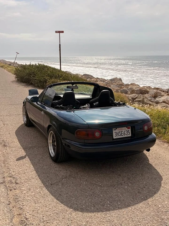 1993 Mazda NA MX-5 Miata - Image 6 of 8