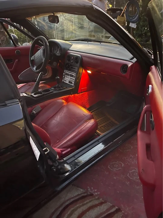 1993 Mazda NA MX-5 Miata - Image 9 of 9