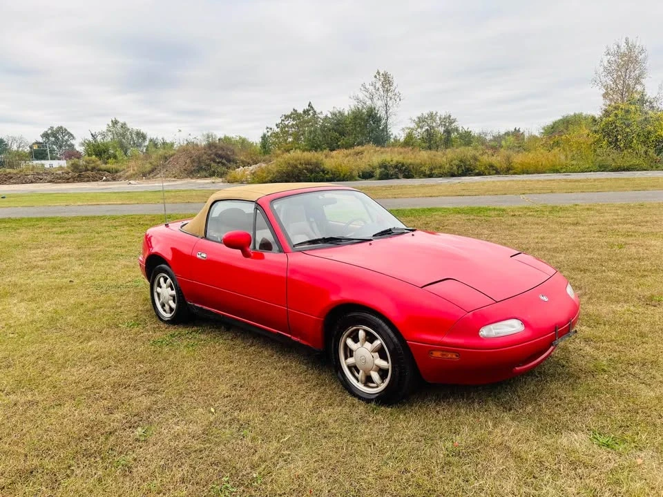 1993 Mazda NA MX-5 Miata - Image 11 of 17