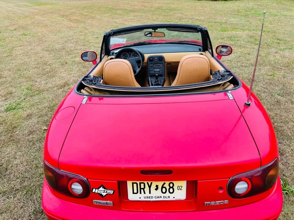 1993 Mazda NA MX-5 Miata - Image 3 of 17