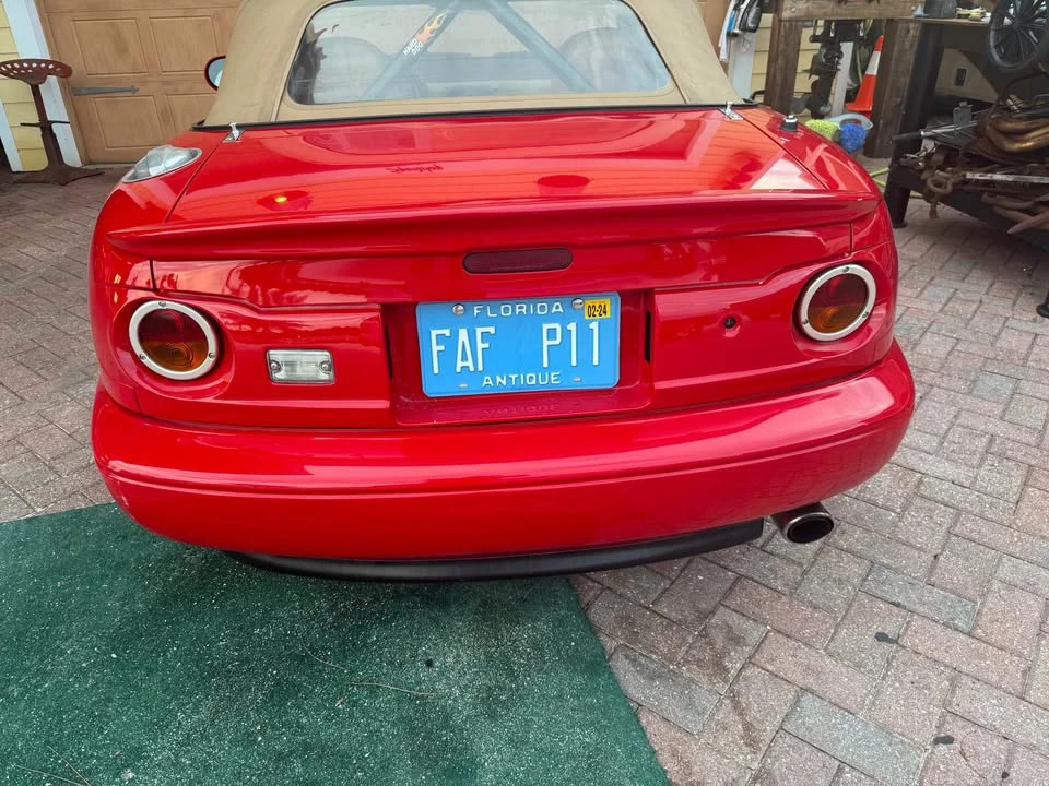 1993 Mazda NA MX-5 Miata - Image 17 of 19