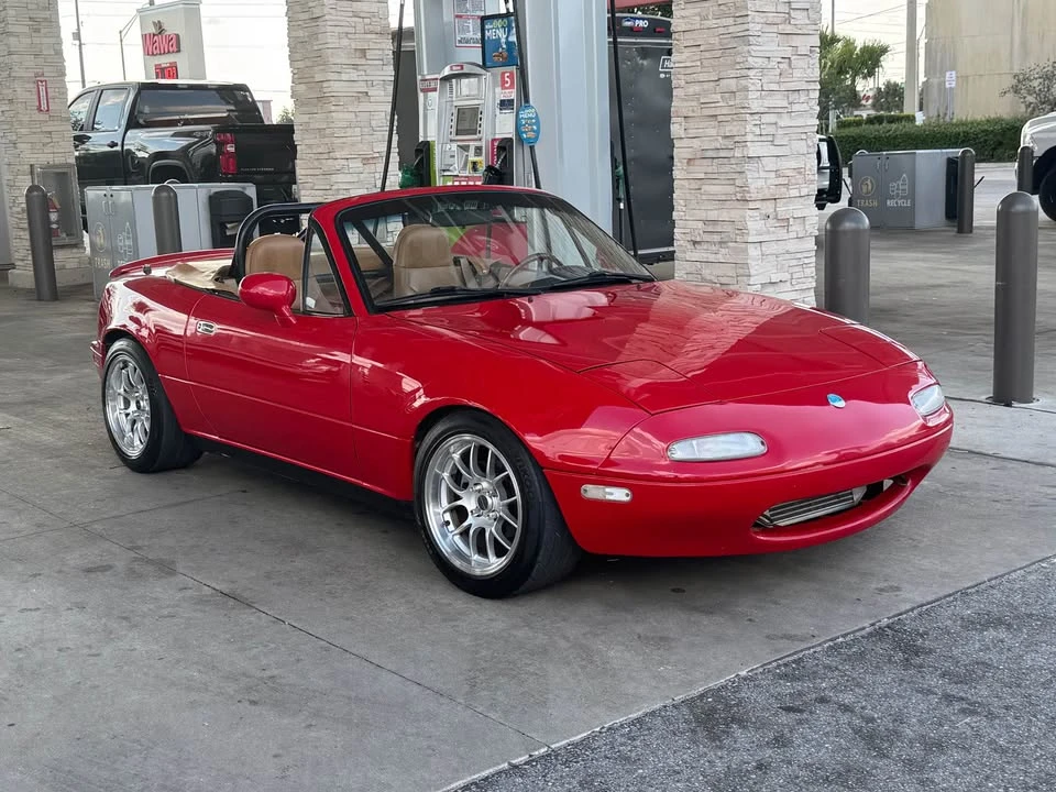 1993 Mazda NA MX-5 Miata - Image 18 of 19
