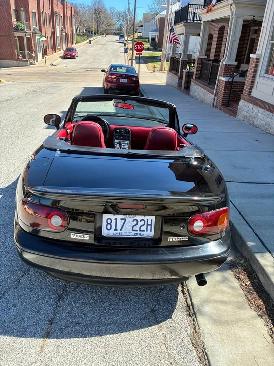 1993 Mazda NA MX-5 Miata - Image 2 of 20