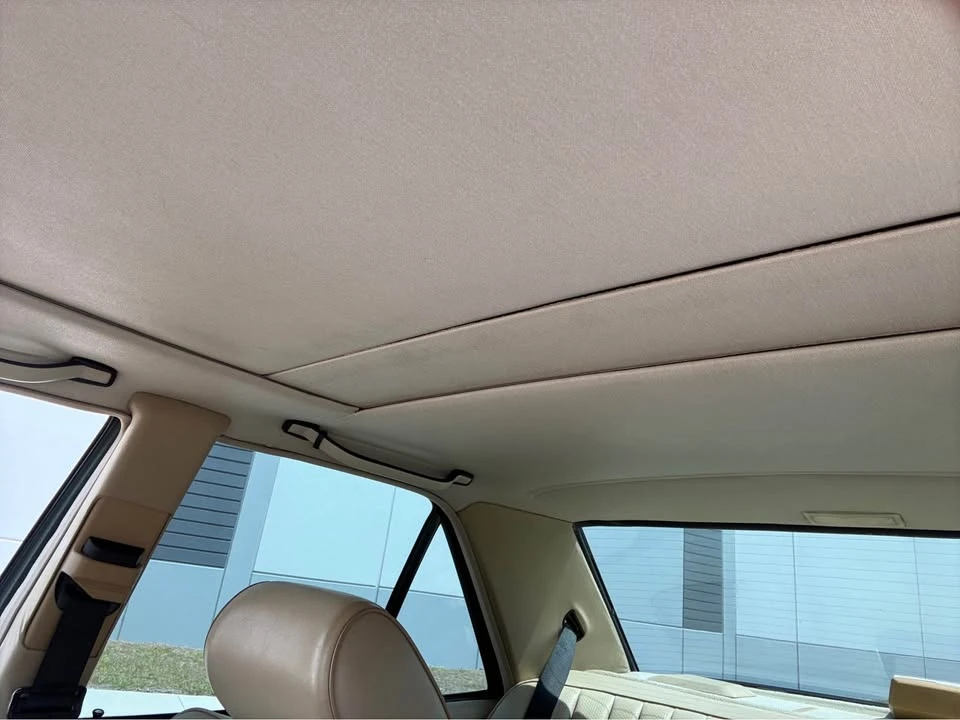 1993 Mercedes-Benz 190E - Image 13 of 19