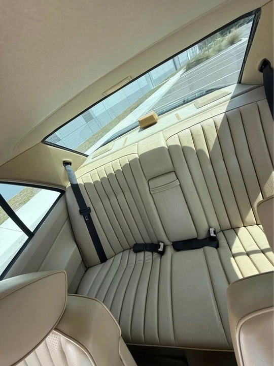 1993 Mercedes-Benz 190E - Image 15 of 19
