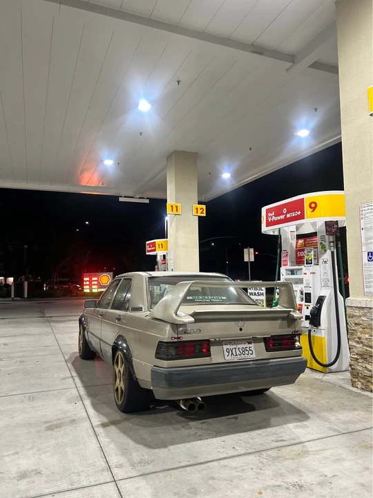 1993 Mercedes-Benz 190E - Image 3 of 6