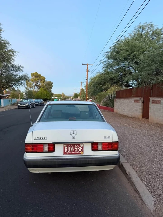 1993 Mercedes-Benz 190E - Image 4 of 7