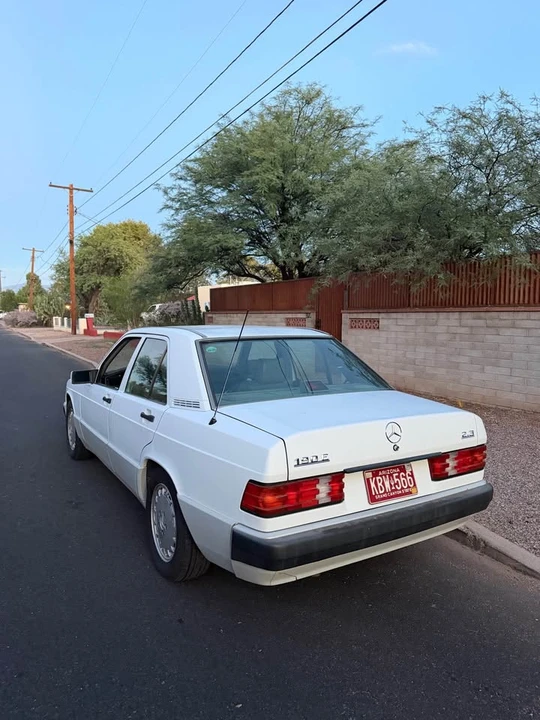1993 Mercedes-Benz 190E - Image 5 of 7