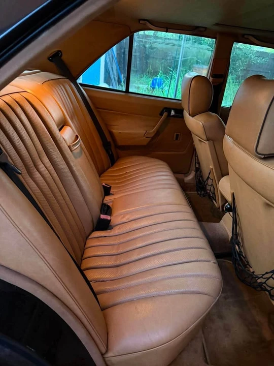 1993 Mercedes-Benz 190E - Image 5 of 8