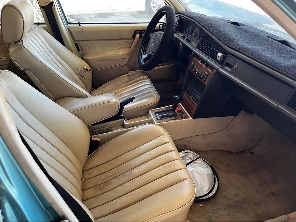 1993 Mercedes-Benz 190E - Image 5 of 6