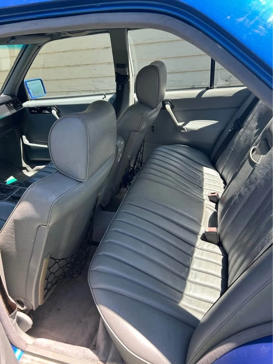 1993 Mercedes-Benz 190E - Image 10 of 14