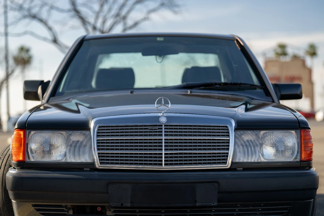 1993 Mercedes-Benz 190E - Image 7 of 21