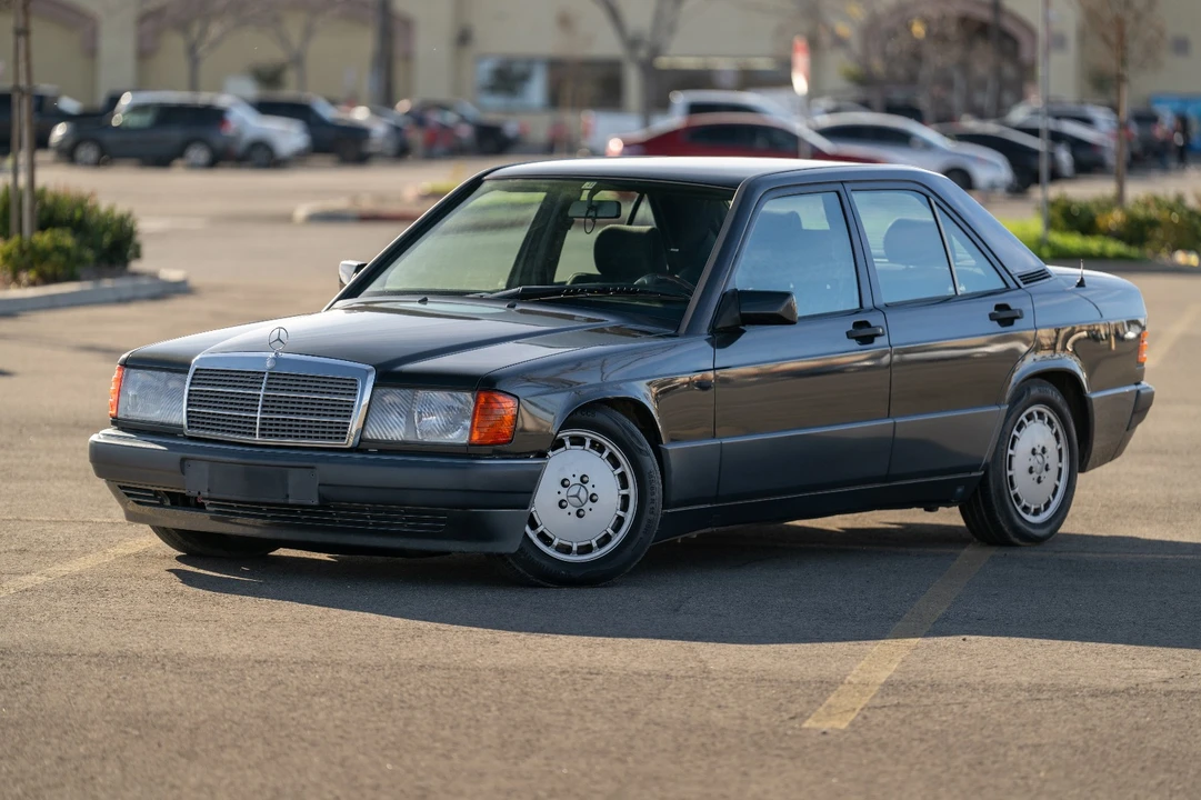 1993 Mercedes-Benz 190E - Image 5 of 21