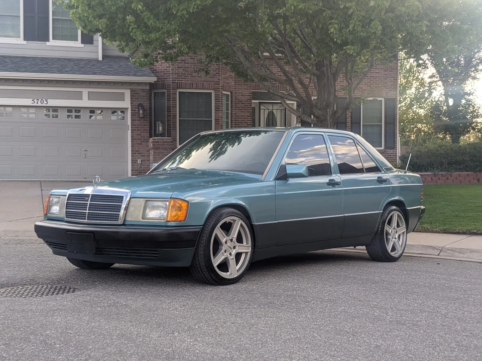 1993 Mercedes-Benz 190E - Image 3 of 31