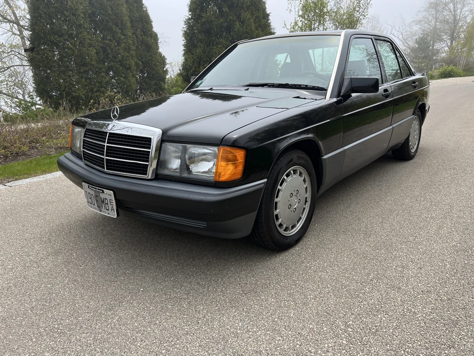1993 Mercedes-Benz 190E - Image 4 of 31