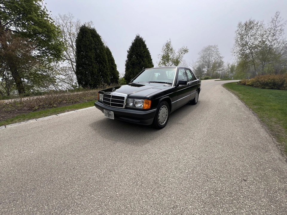 1993 Mercedes-Benz 190E - Image 21 of 31