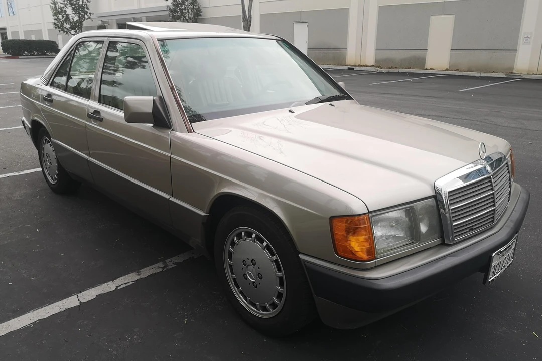 1993 Mercedes-Benz 190E - Image 3 of 28