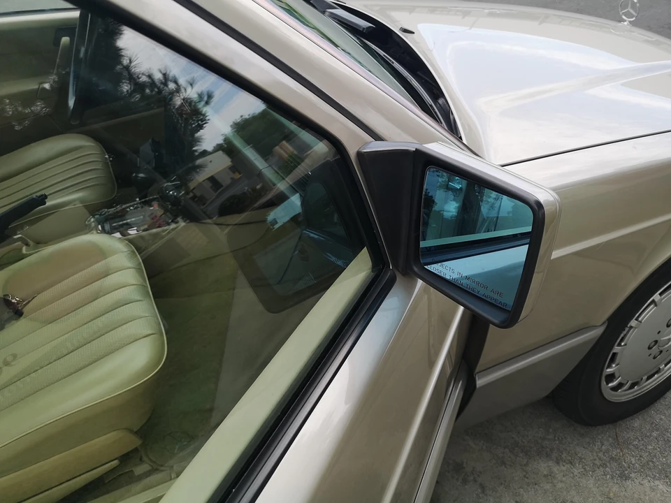 1993 Mercedes-Benz 190E - Image 20 of 28