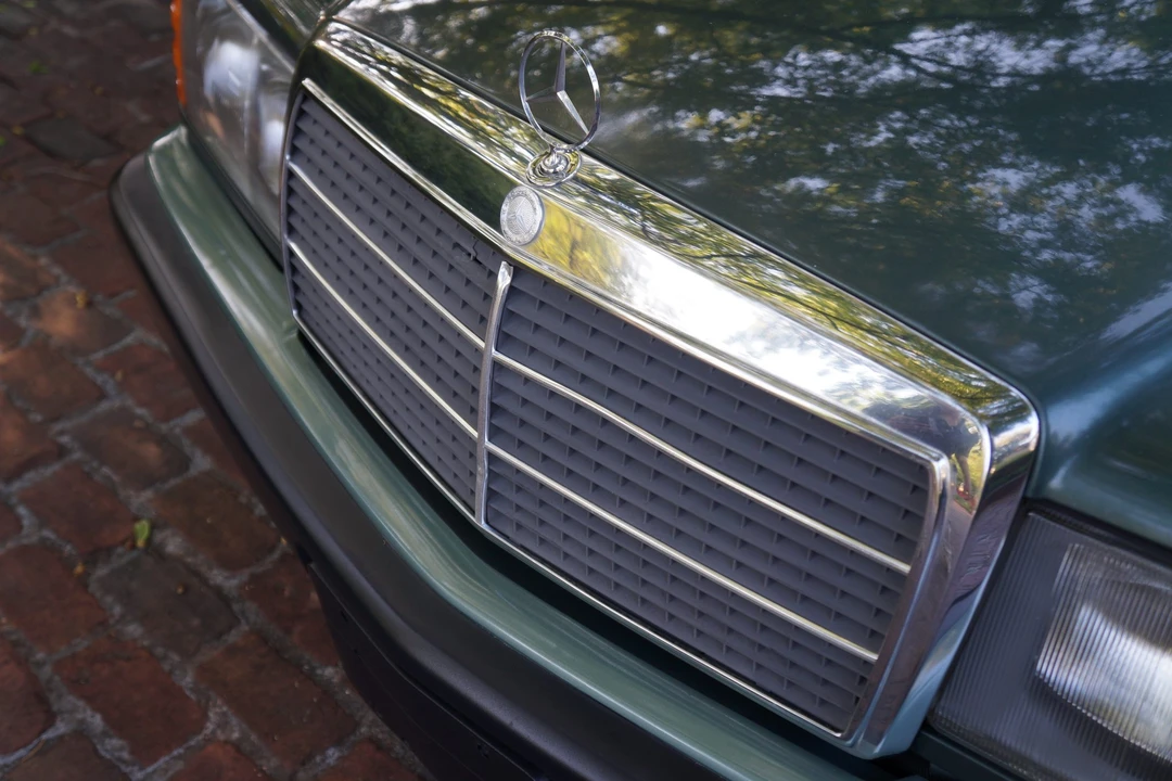 1993 Mercedes-Benz 190E - Image 27 of 31
