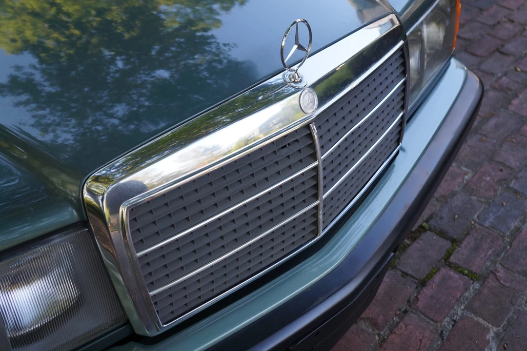 1993 Mercedes-Benz 190E - Image 26 of 31